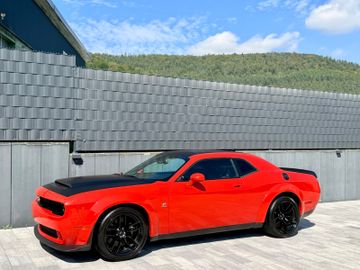 Dodge Challenger - 10