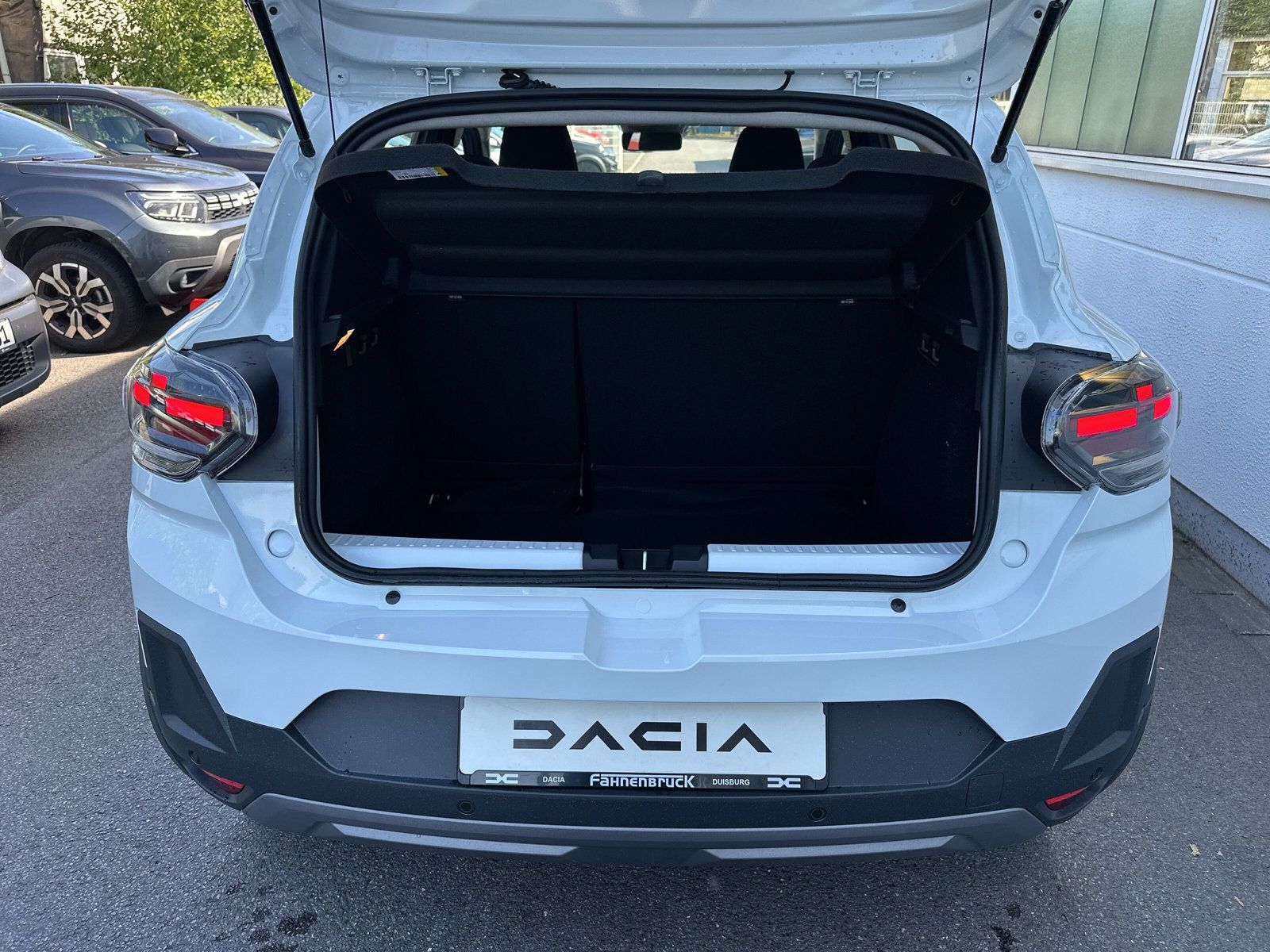 Dacia Sandero - Bild 8