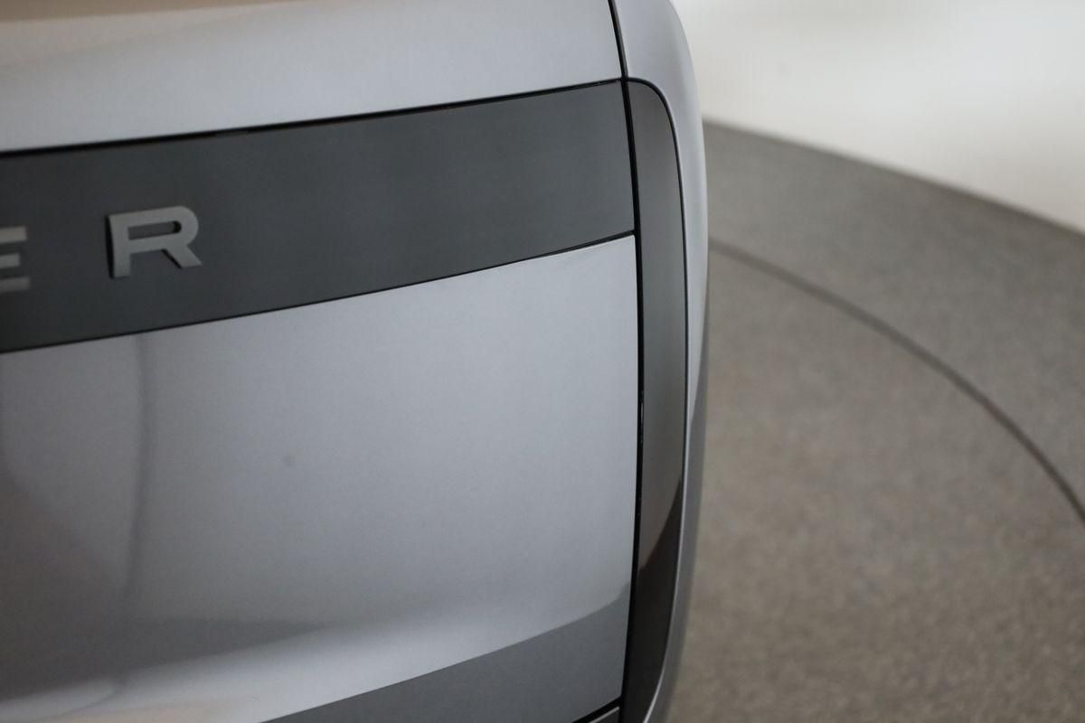 Land Rover Range Rover P550e Autobiography SHADOW Pano 22" foto 13
