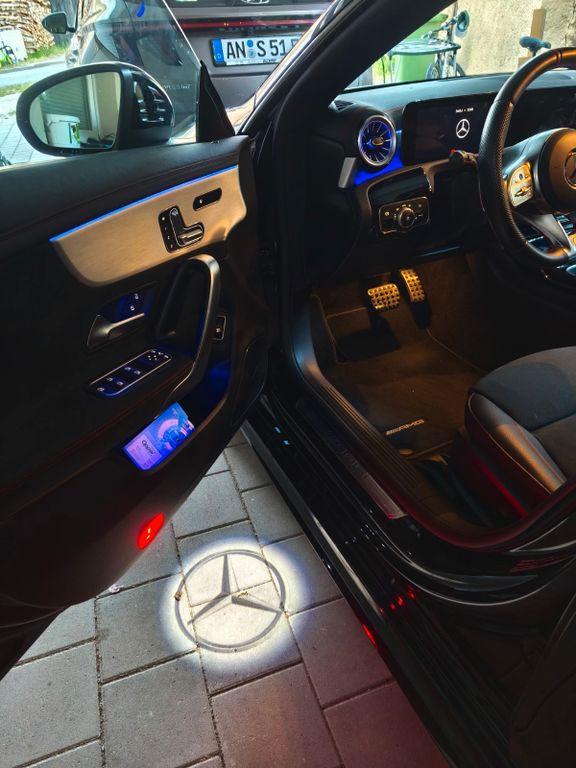 Image of Mercedes-Benz CLA 35 AMG Shooting Brake