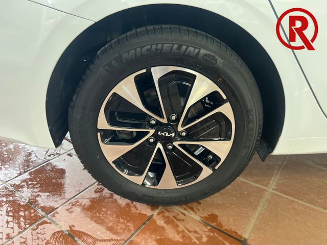 Ceed_sw Plug-in Hybrid Spirit 1.6 GDI Spurhaltea