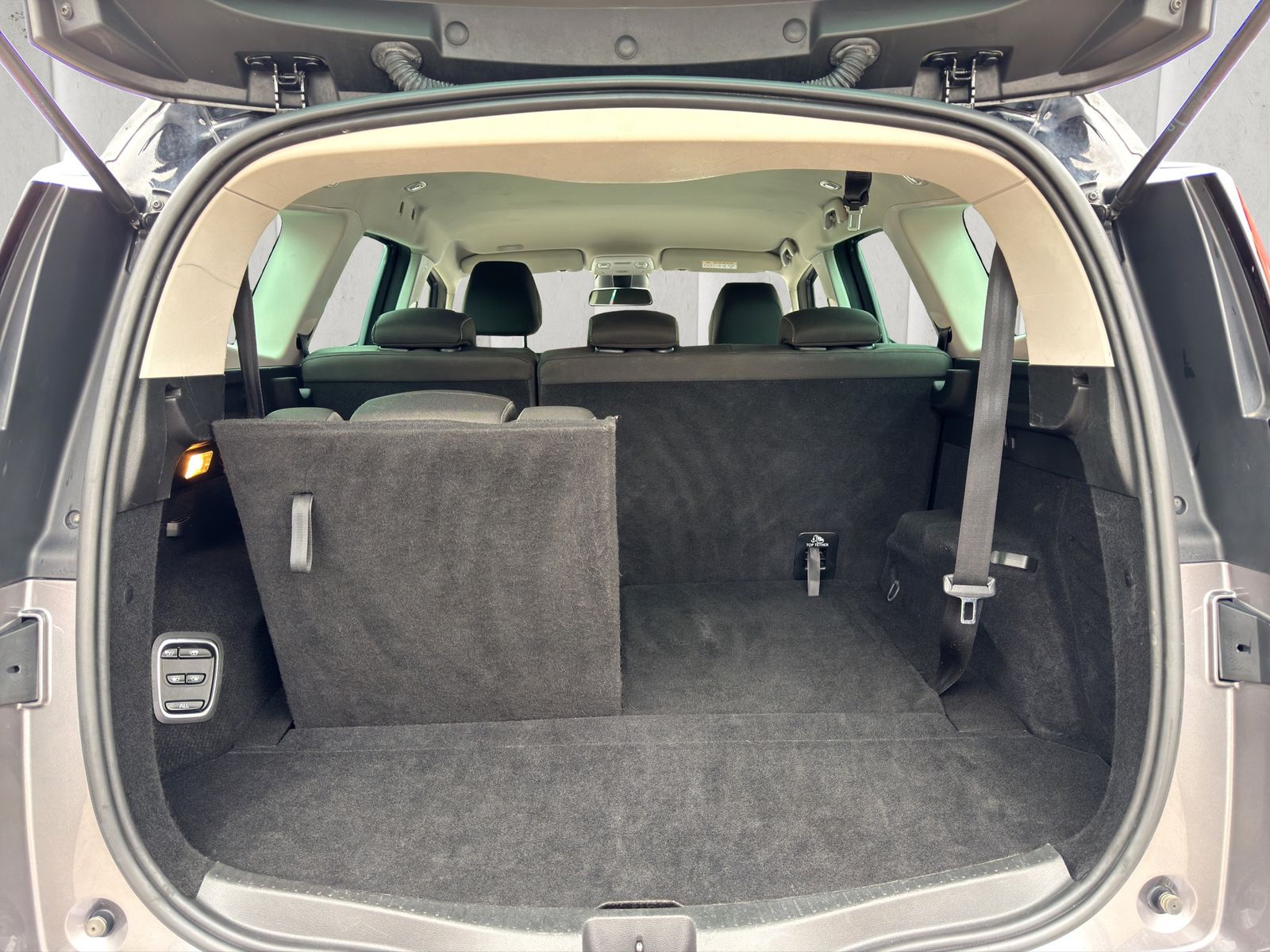 Fahrzeugabbildung Renault Grand Scenic *7-Sitzer*Navi*Kamera*PDC*Keyless**