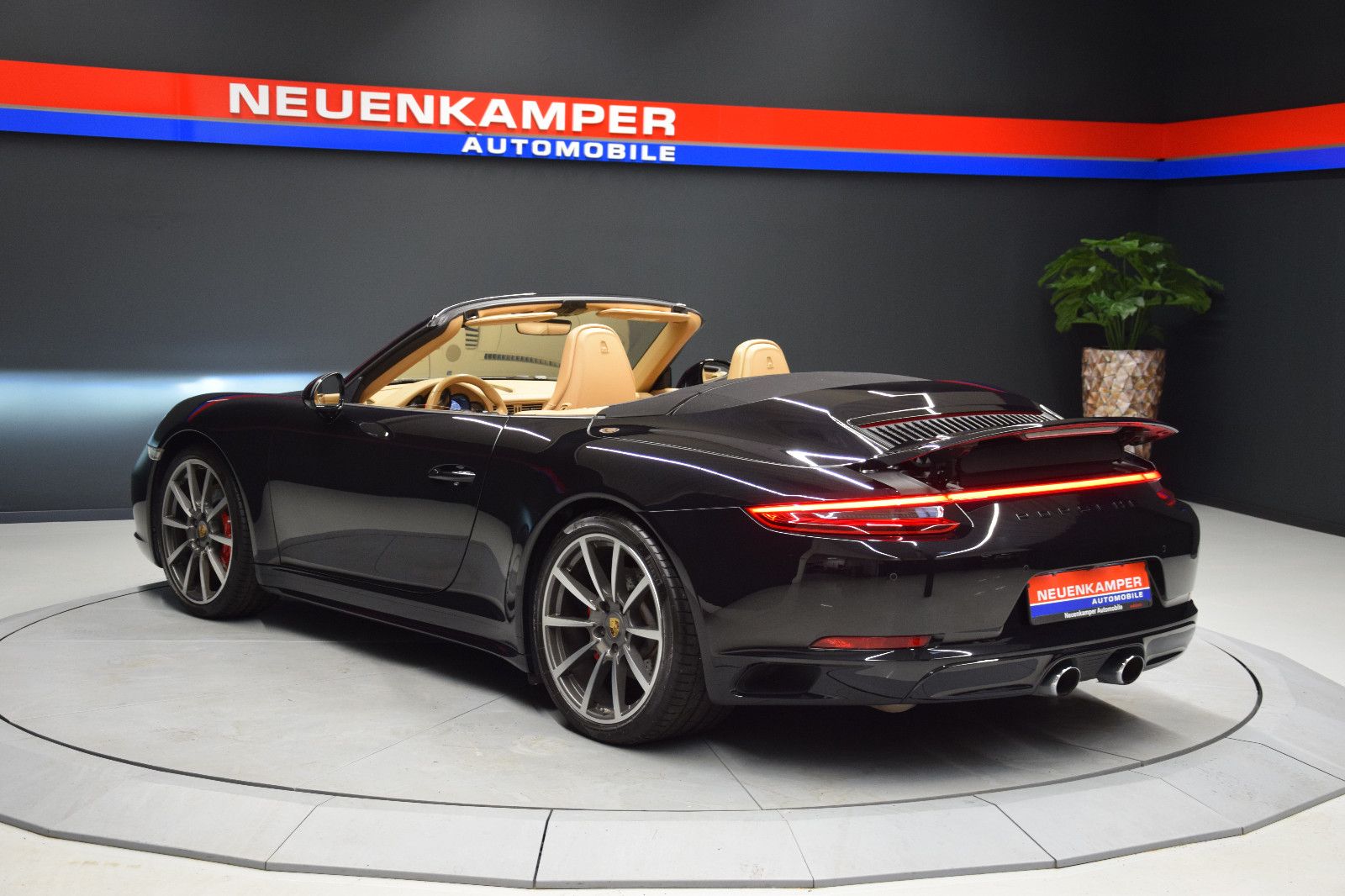 Fahrzeugabbildung Porsche 911/991.2 Carrera 4S Cabrio BOSE S.AGA Sitzlüft.