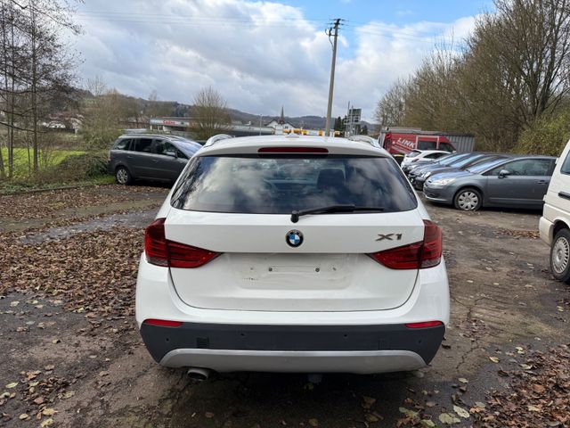 BMW X1 Baureihe X1 20 d xDrive*Navi,Leder,Panorama*