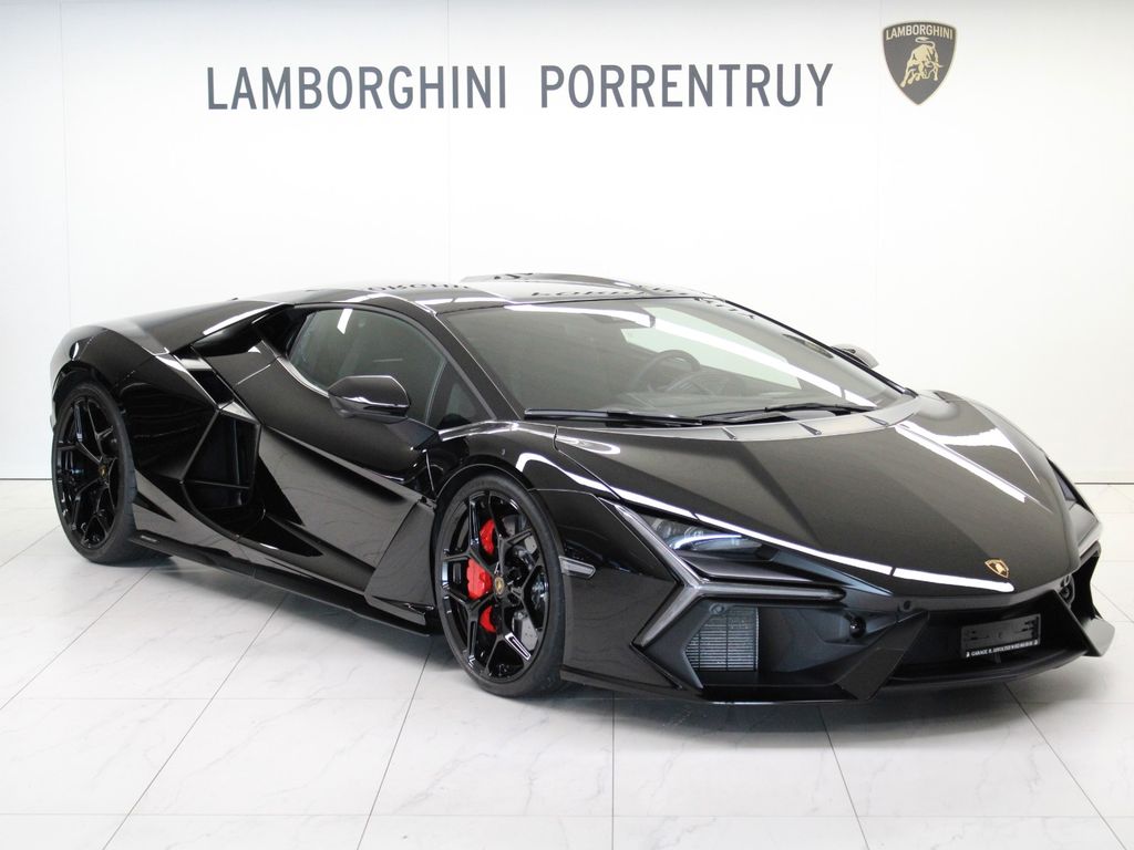Image of Lamborghini Revuelto