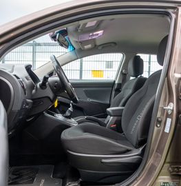 Fahrzeugabbildung Kia Sportage Vision 2WD SHZ|PDC|TEMPOMAT|KLIMA