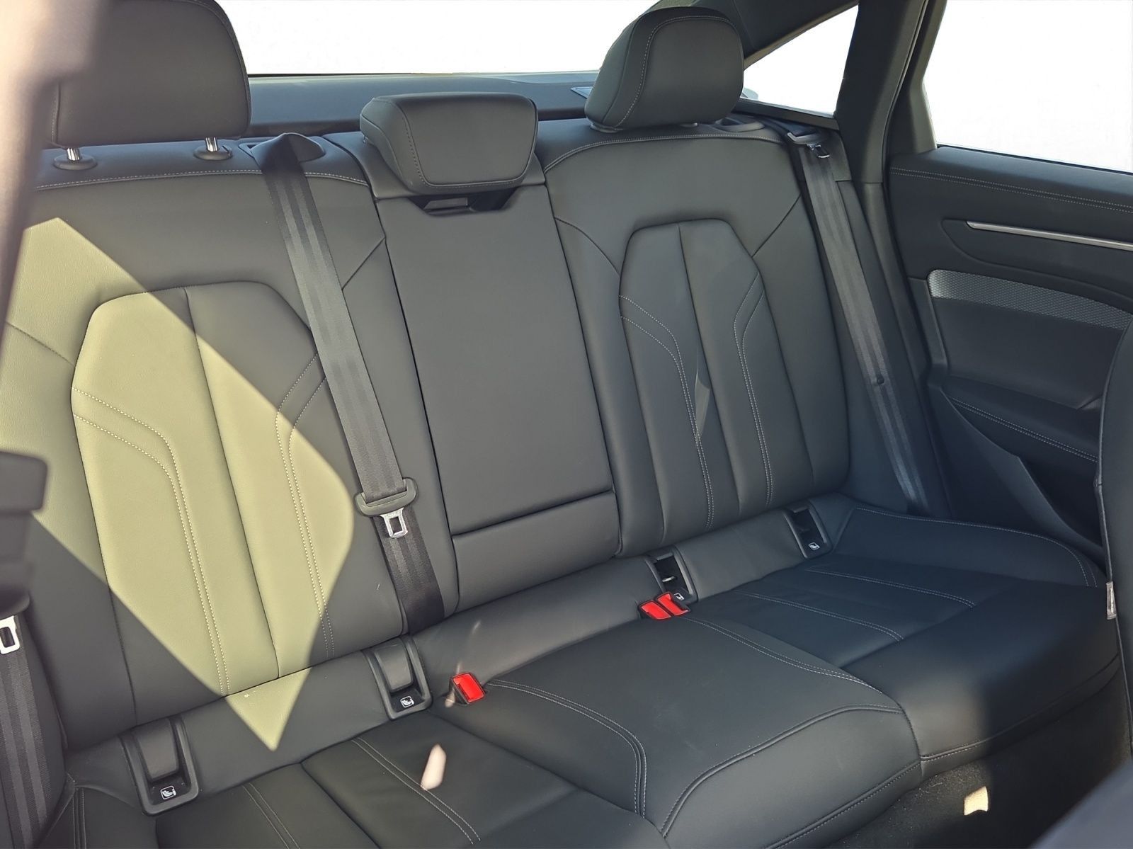 Audi A6 - Bild 15
