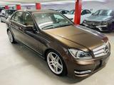Mercedes-Benz C 300 CDI BlueEfficiency 4Matic AMG Line Xenon - Mercedes-Benz C-Klasse: Blueefficiency