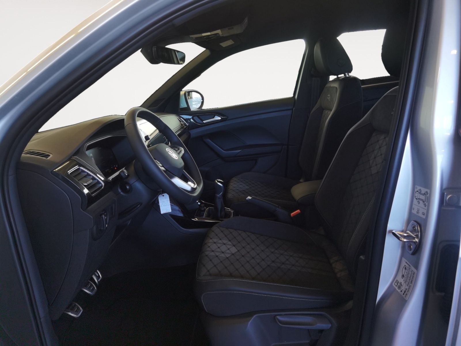 Volkswagen T-Cross - Bild 10