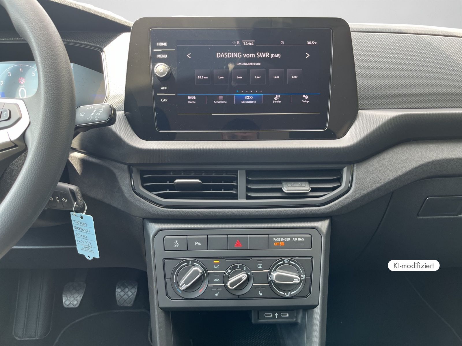 Volkswagen T-Cross - Bild 12