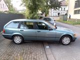 BMW 318i touring Comfort Edition Comfort Edition - BMW 318 aus 1997