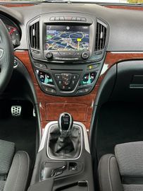 Opel Insignia - 10