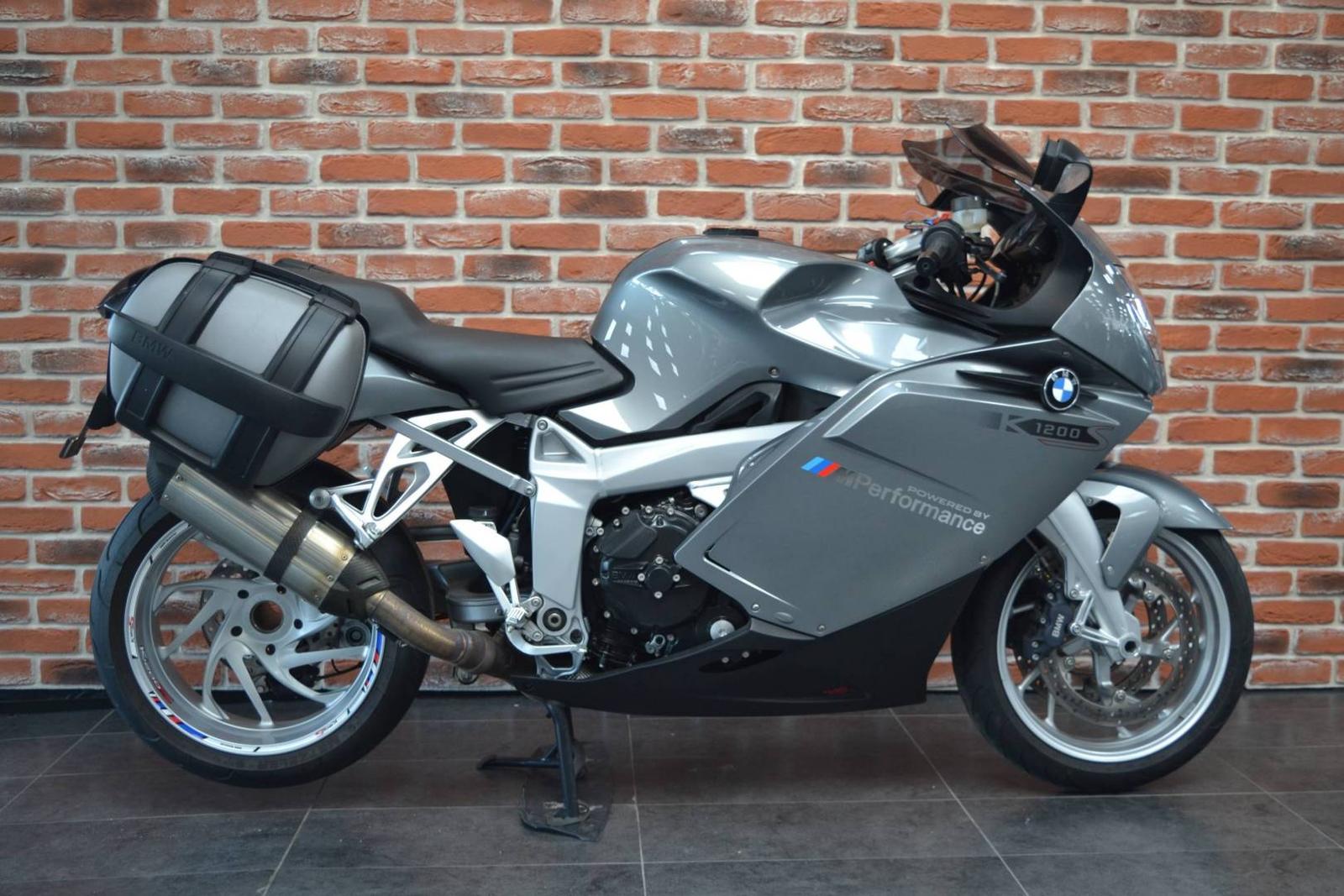 BMW K 1200 S + sehr gepflegter Zustand + Sportkoffer