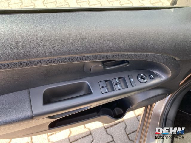 Kia Venga 1.4 Dream Team SHZ