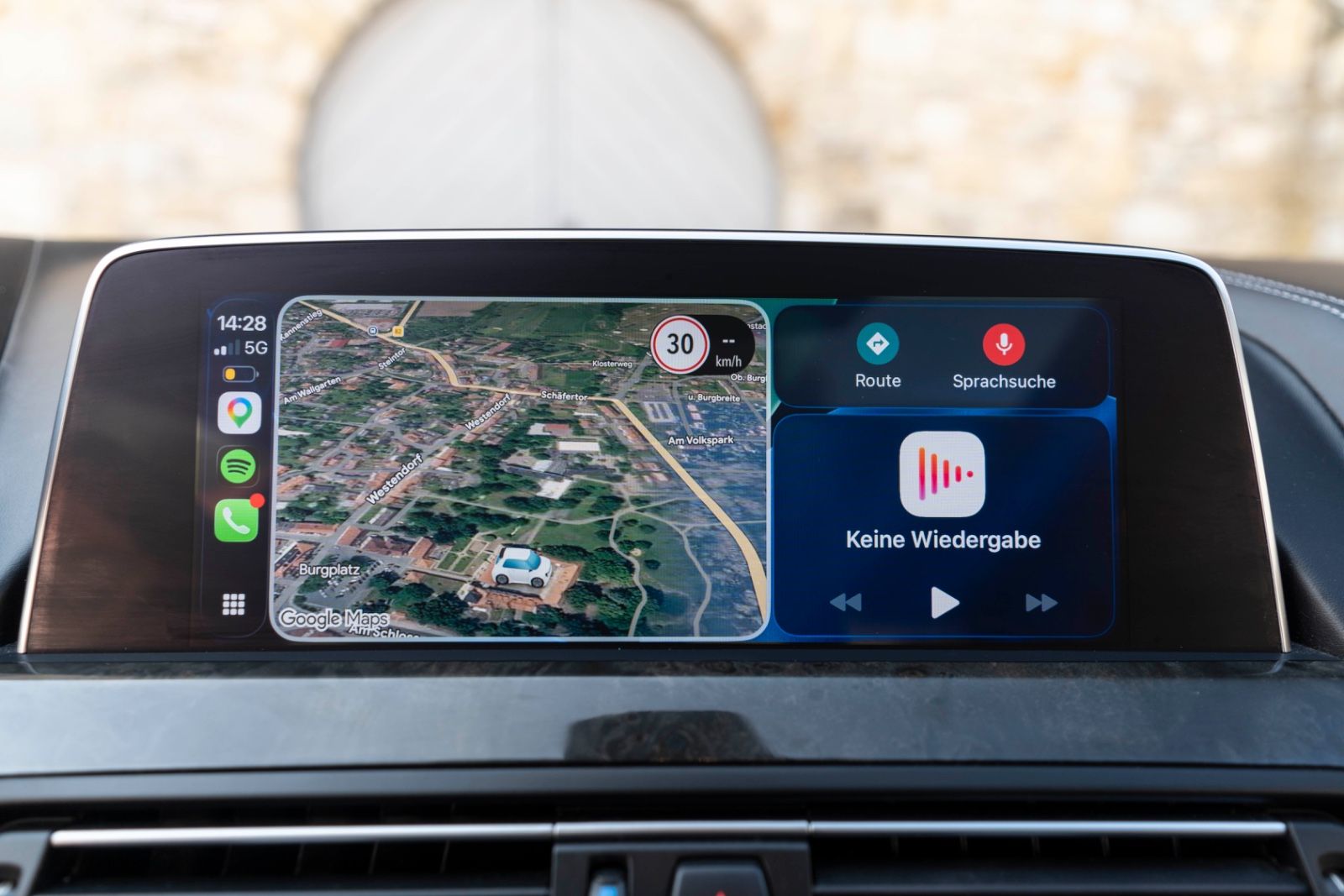 Fahrzeugabbildung BMW 650ix GC M-SPORT MASSAGE HUD H&K KAM CARPLAY