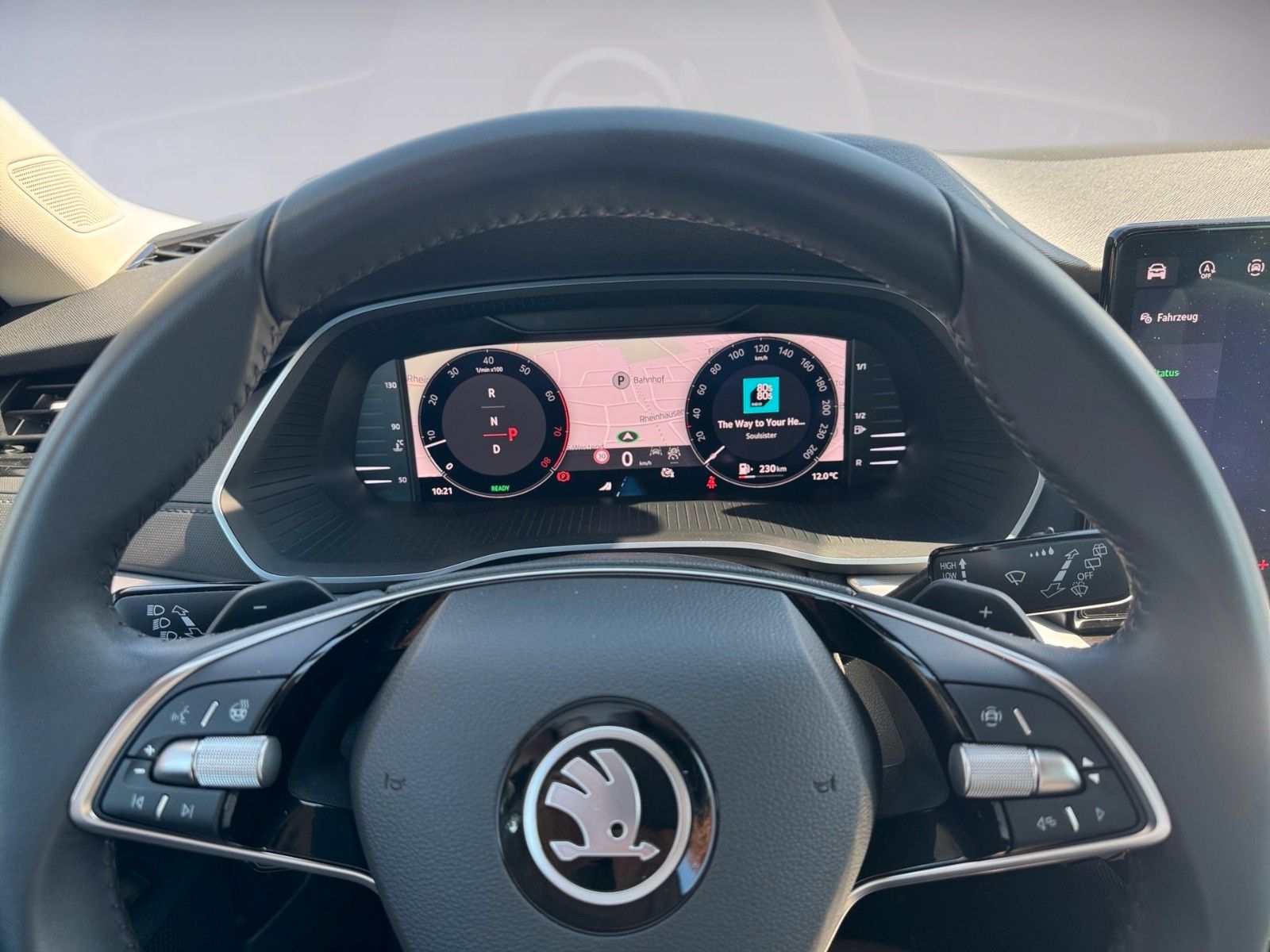 Fahrzeugabbildung SKODA Octavia Combi Selection 1.5 eTSI