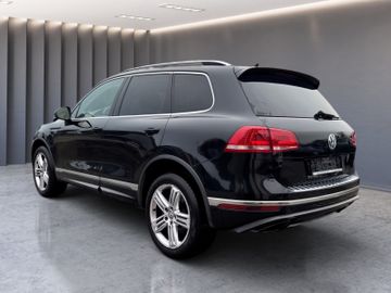 Volkswagen Touareg - 4