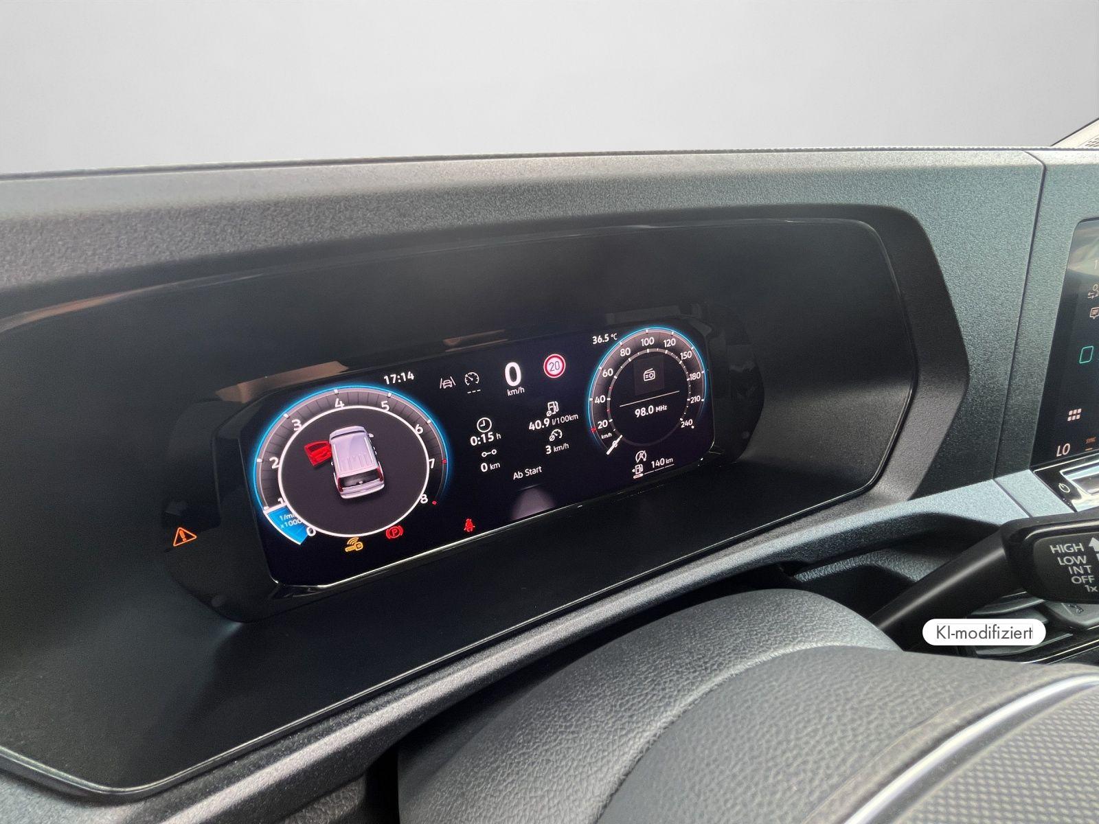 Volkswagen Caddy 1,5 TSI NAVI KAM SHZ Apple CarPlay