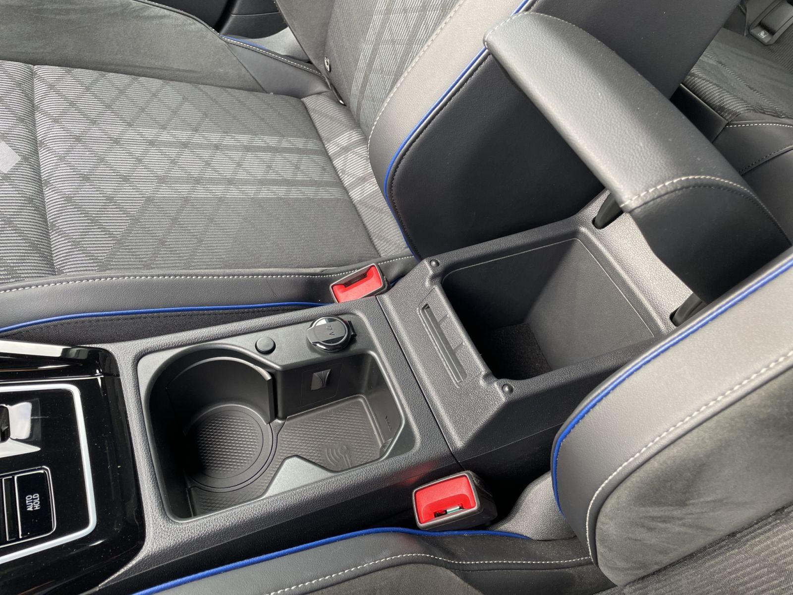Volkswagen Golf VIII 1.5 eTSI 7-Gang DSG R-Line AHK, миниатюра 26