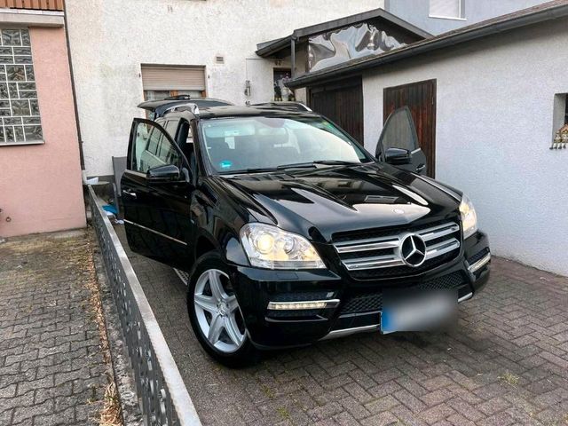 Mercedes-Benz Mercedes GL 350 BlueTEC 4 MATIC