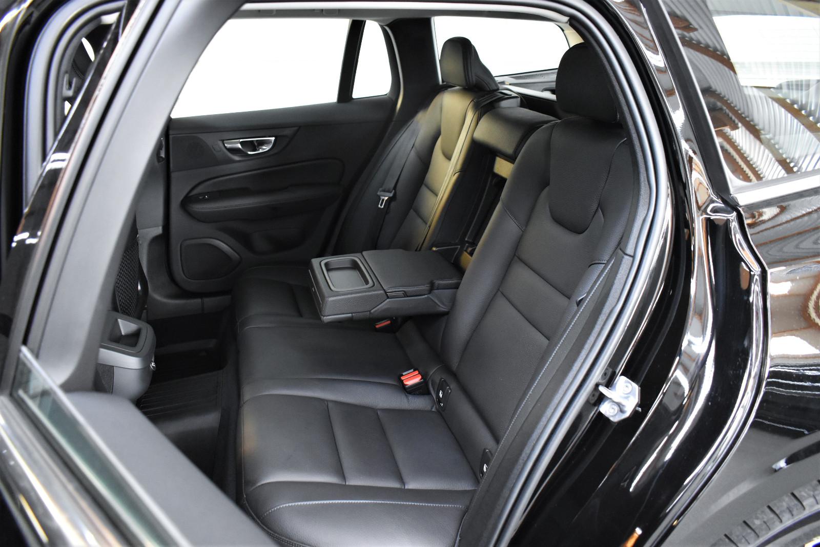 Volvo V60 Kombi Inscription+Kamera+Tempomat+LED+Keyles