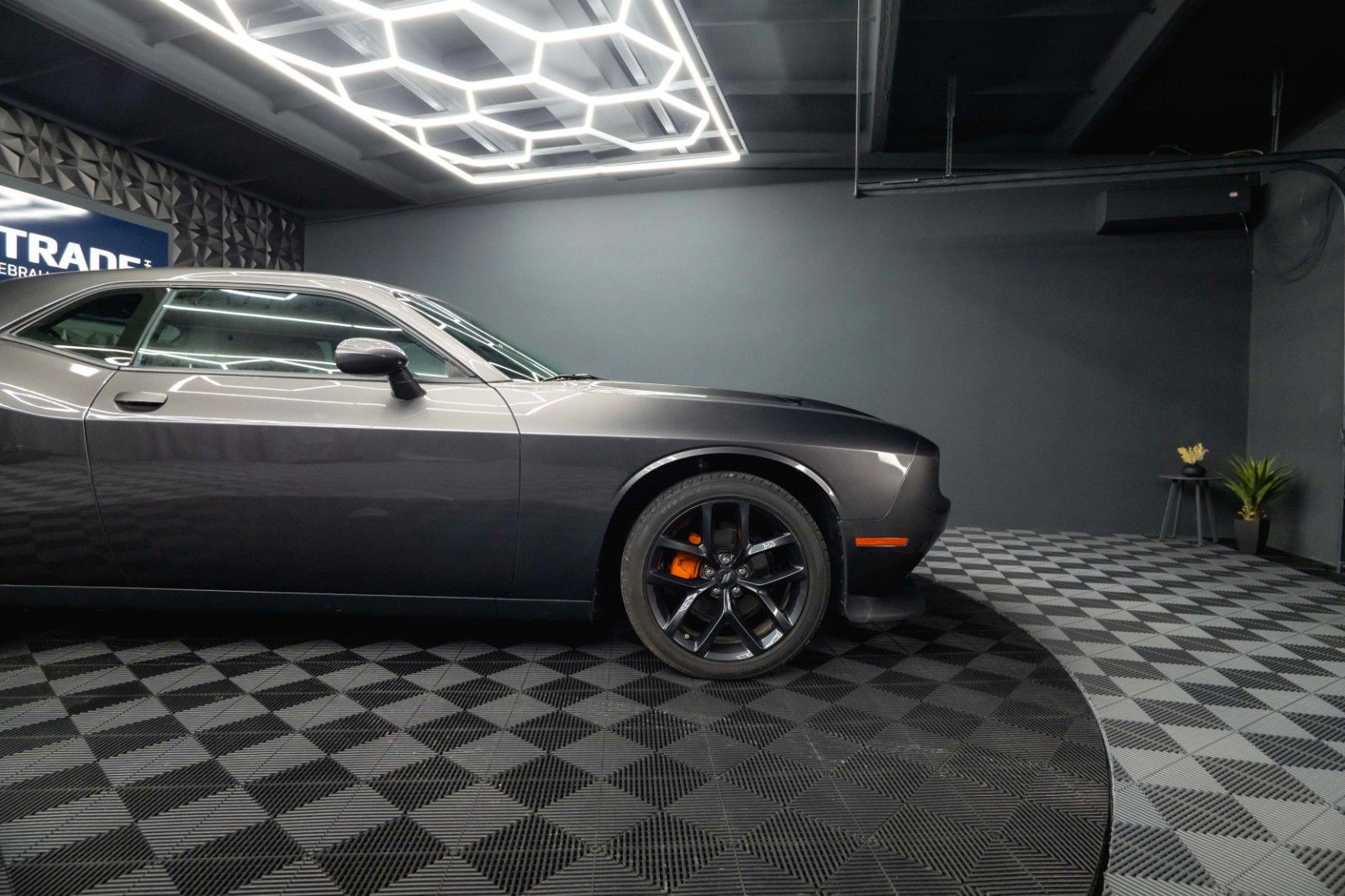 Fahrzeugabbildung Dodge Challenger 3.6 V6 GT SRT Styling LAST CALL 19%