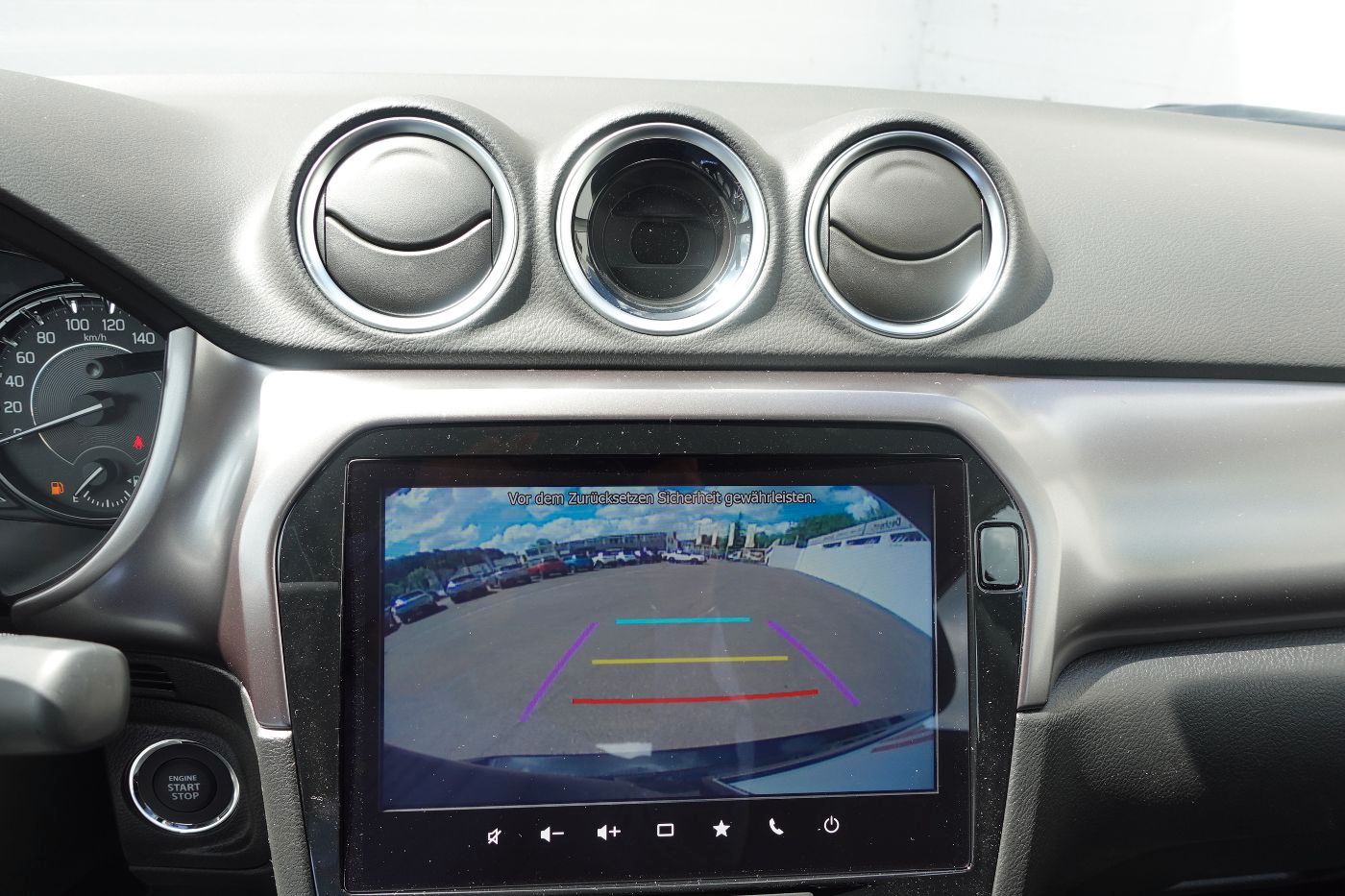 Fahrzeugabbildung Suzuki Vitara 1.4Hybrid Club Navi, Kamera,PDC,LED