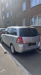 Opel Zafira Tourer 2.0 CDTI ecoFLEX Selection 96k... - Opel Zafira Tourer aus 2011