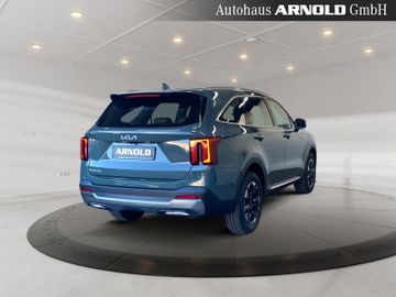 KIA Sorento - 4