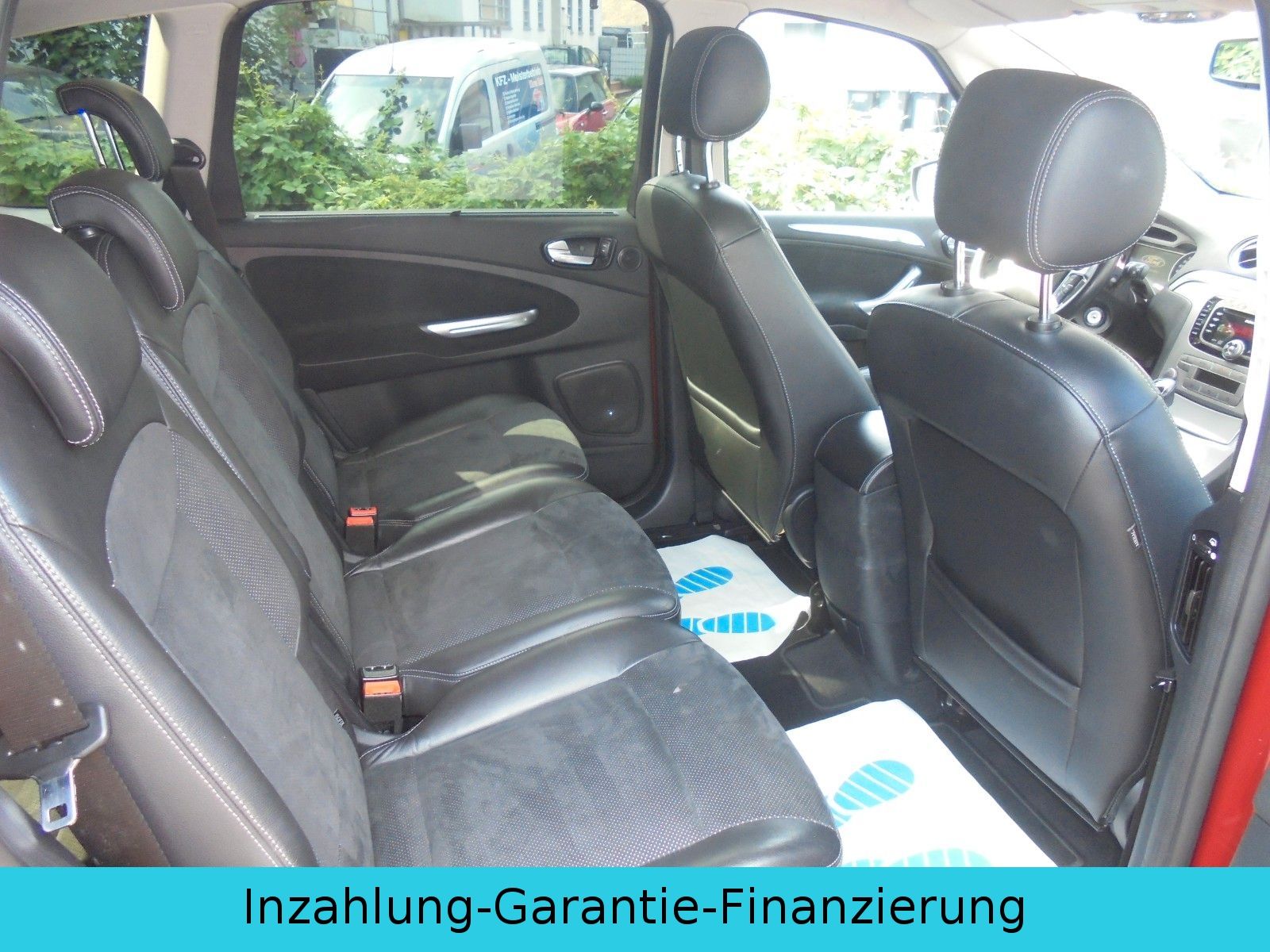 Fahrzeugabbildung Ford S-Max 2,3Titanium  Automatik/Klimaaut./7 Sitzer/