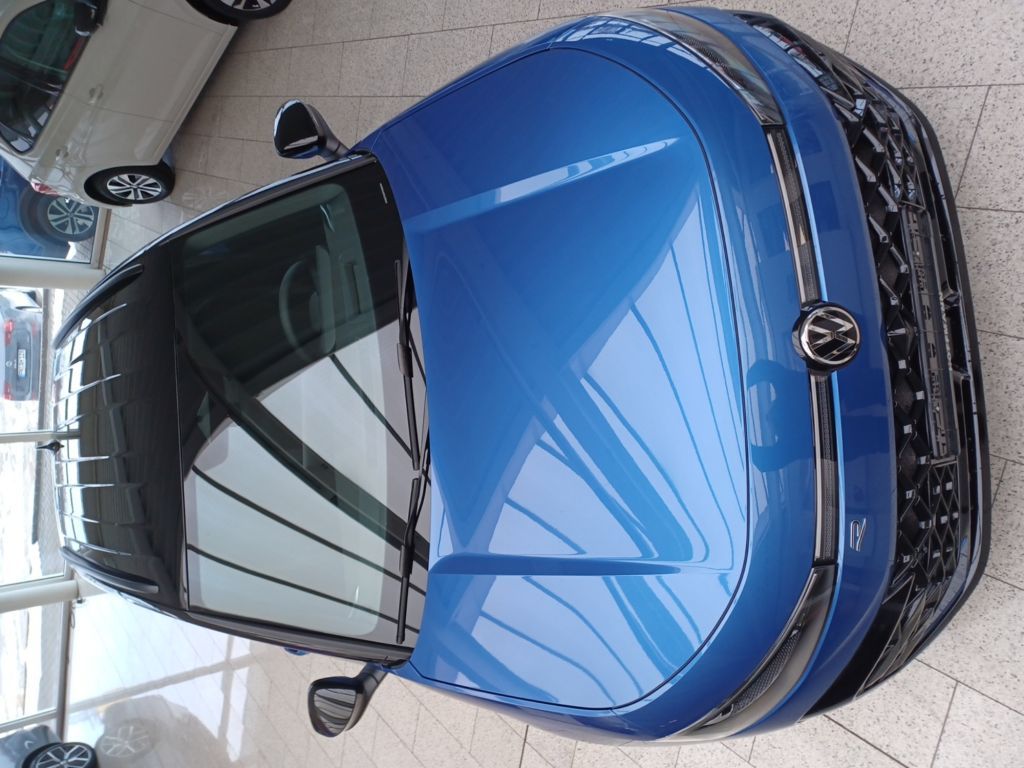 Fahrzeugabbildung Volkswagen T-Roc 1.5 eTSI DSG R-Line Black Style incl. WR