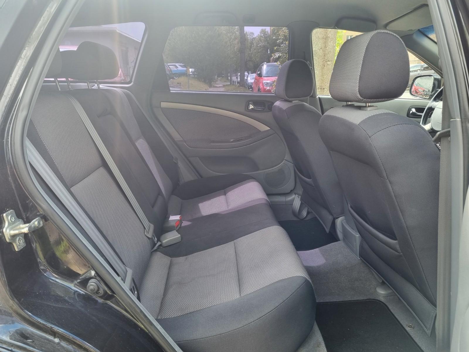 Chevrolet Nubira 2011 — photo 12