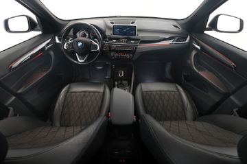 BMW X1 sDrive20d xLine APPLE ACC RFK AHK 18" 1.Hand