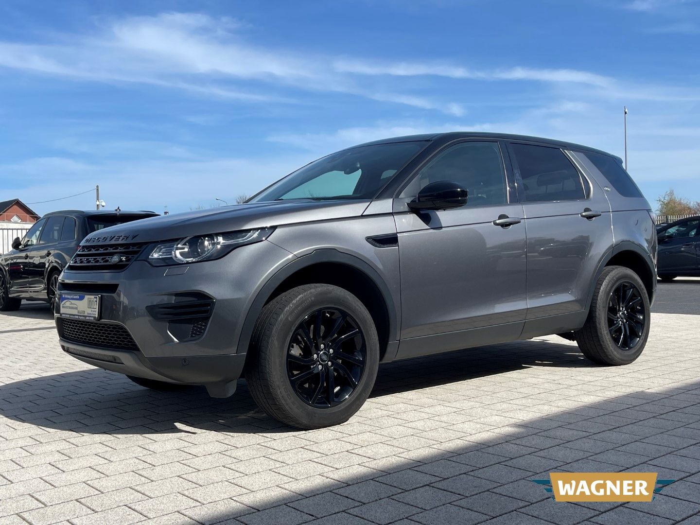 Fahrzeugabbildung Land Rover Discovery Sport SE AWD 2.0 TD4  Leder 179 PS