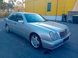 Mercedes-Benz E 50 AMG - Mercedes-Benz E 50: AMG