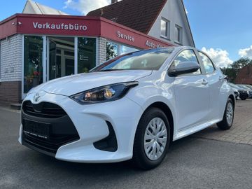 Toyota Yaris - 1