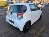 Toyota iQ + *Navi,Scheckheft gepflegt,1Hand* - Toyota IQ Gebrauchtwagen