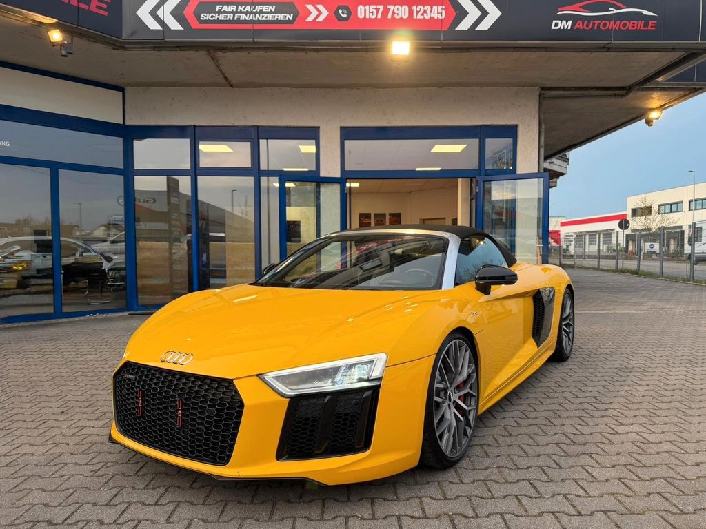 Audi R8