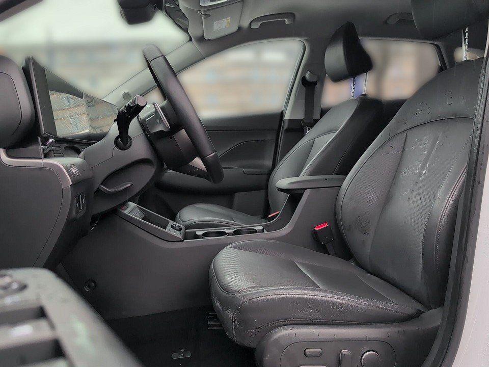 Fahrzeugabbildung Hyundai KONA EV 65kWh PRIME SITZ & ASSIS-P BOSE+360+NAV+