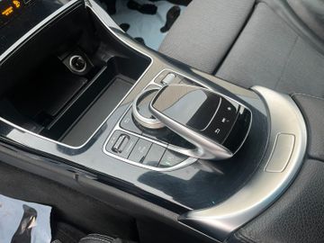 Mercedes C 220 - 12