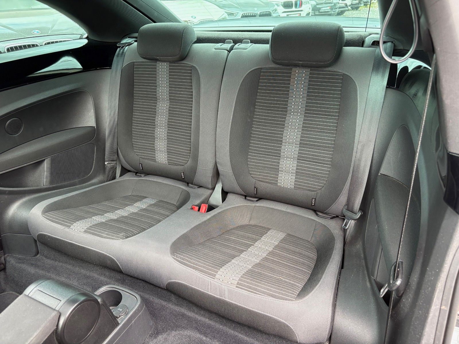 Fahrzeugabbildung Volkswagen Beetle 2.0 TSI DSG SPORT Navi Pano Xenon 147 kW