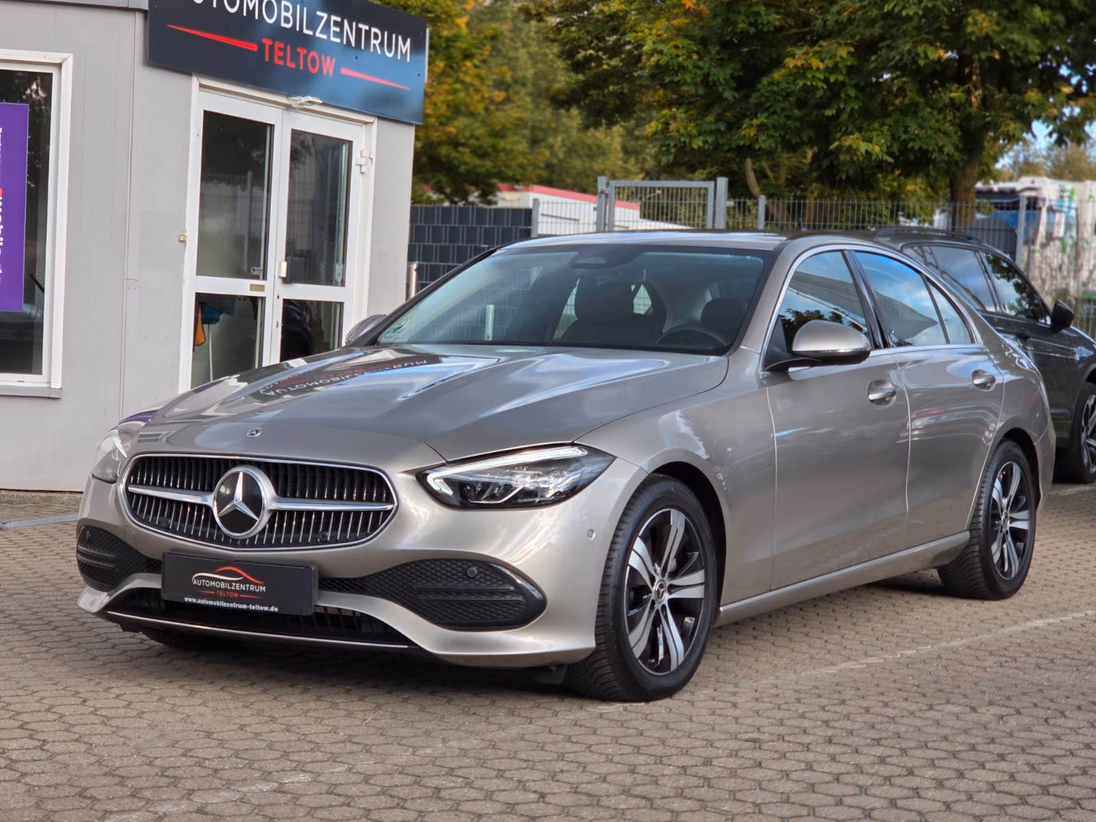 Mercedes-Benz C180 Avantgarde MBUX Premium Ambiente Digital CP