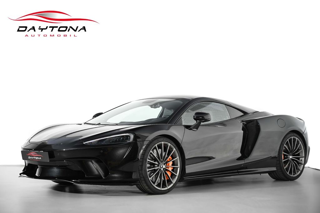 McLaren GT