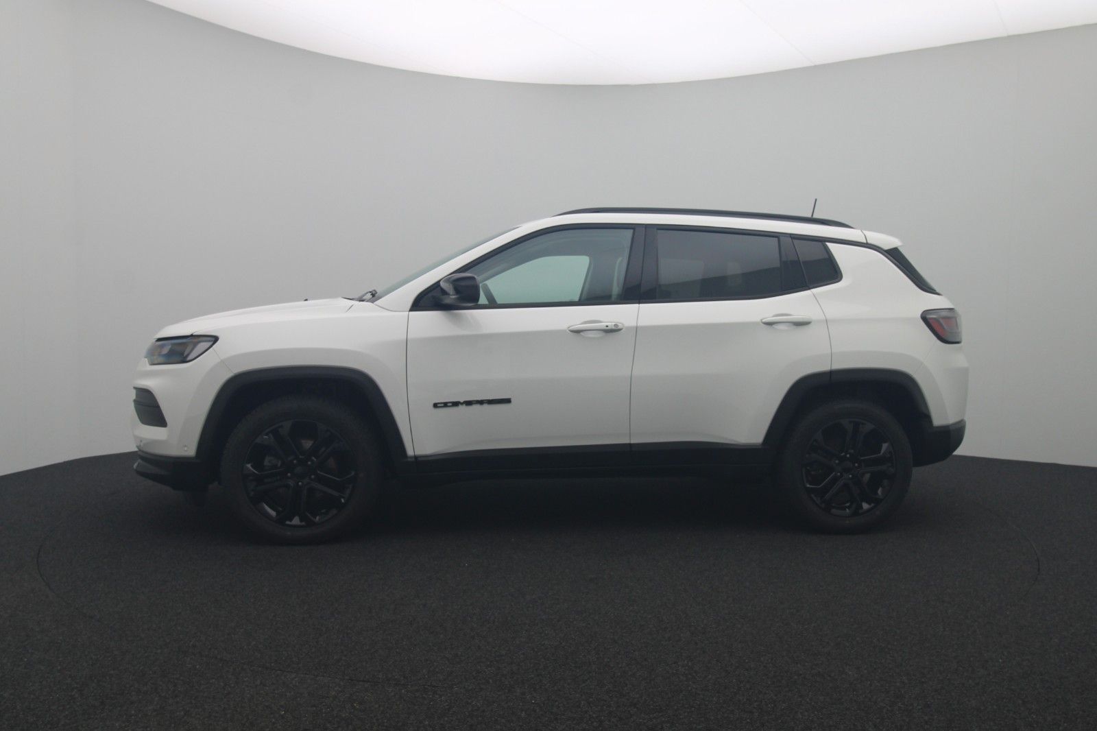 Fahrzeugabbildung Jeep Compass 1.3 Longitude FWD