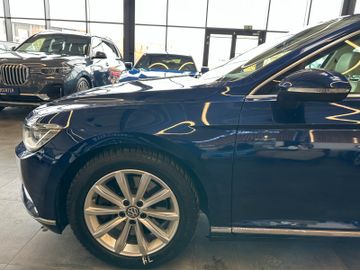 Volkswagen Highline  *4Motion*Pano*Led*Kamera*Massage*