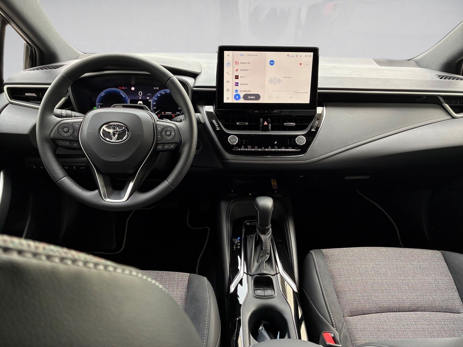 Fahrzeugabbildung Toyota Corolla TS Teamplayer 2.0-l-Hybrid KAMERA LED AC