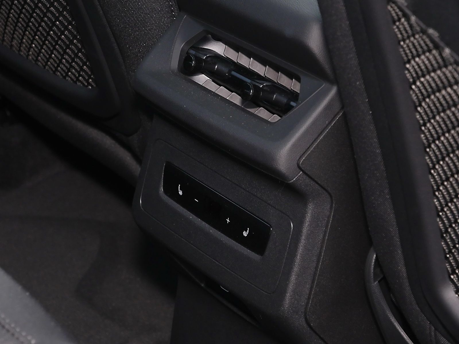 Audi Q6 e-tron - Bild 8