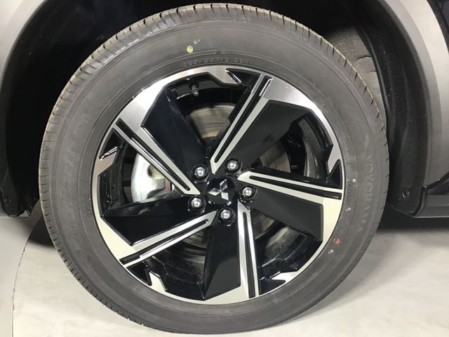 Fahrzeugabbildung Mitsubishi Eclipse Cross TOP PHEV  4x4 ACC 5 Jahre Garantie