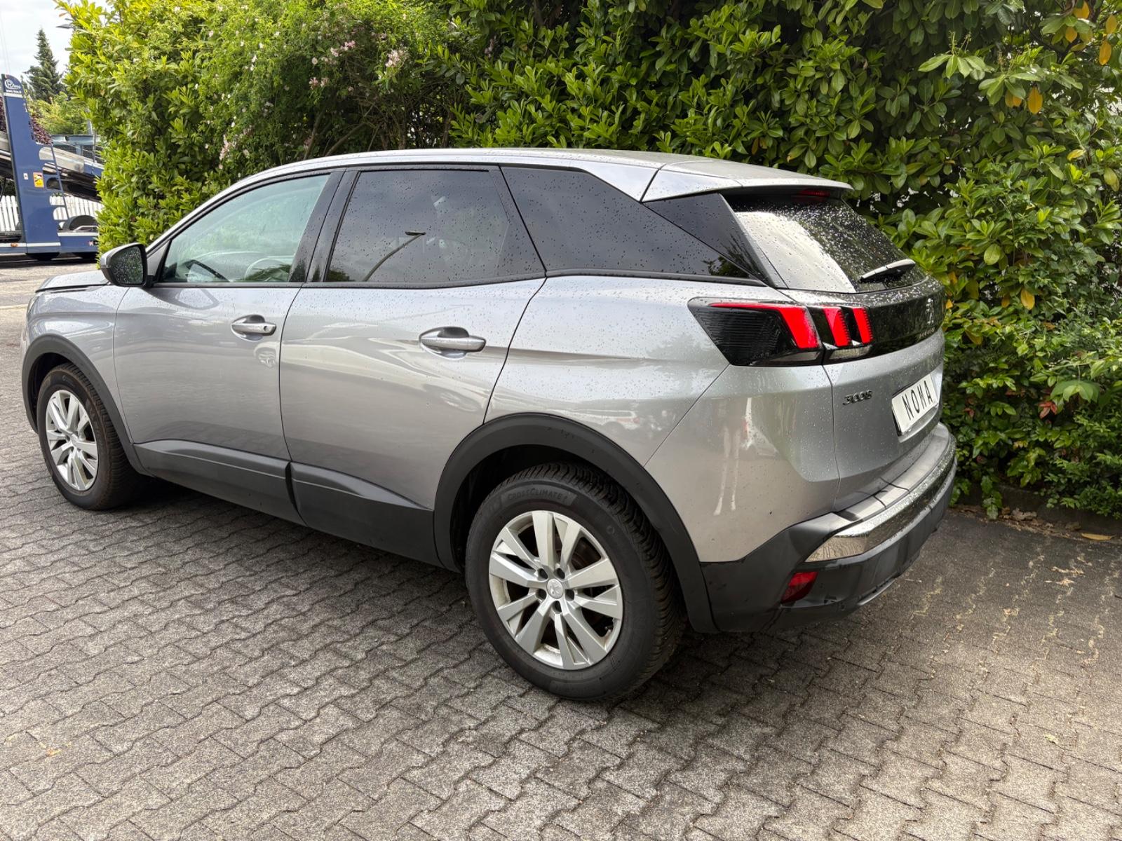 Peugeot 3008 1.2/Klimaaut./Navi/Alu/Netto  7200
