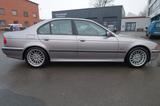 BMW 528i//1.HAND//TÜV+SER. NEU//M-Paket//AUTOMATIK// - BMW 528: 528i